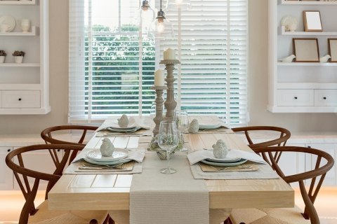 Krzesło Wicker Naturalne brązowe cieme i nspirowane Wishbone Krzesło Wicker Naturalne brązowe cieme i nspirowane Wishbone