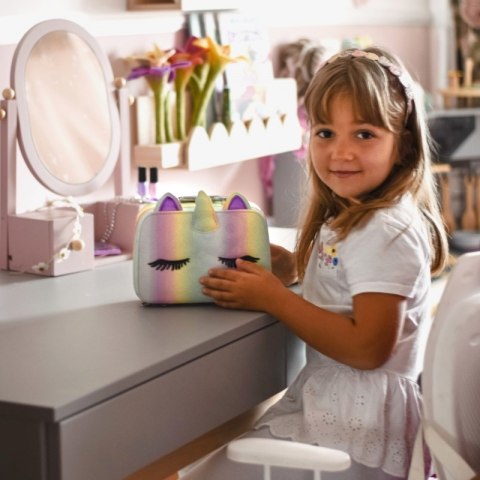 WOOPIE ART&FUN Zestaw do Makijażu Kosmetyczka w Kuferku 27 el. XXL SPA WOOPIE ART&FUN Zestaw do Makijażu Kosmetyczka w Kuferku 27 el. XXL SPA