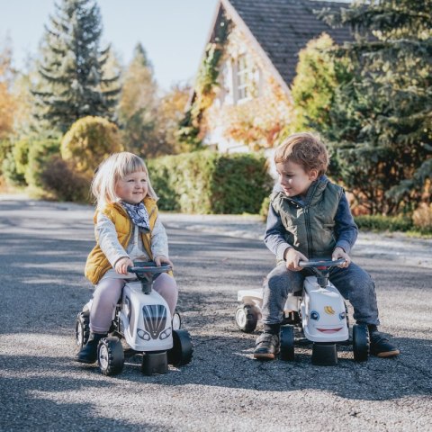 FALK Traktorek Baby Valtra Biały z Przyczepką + akc. od 1 roku FALK Traktorek Baby Valtra Biały z Przyczepką + akc. od 1 roku