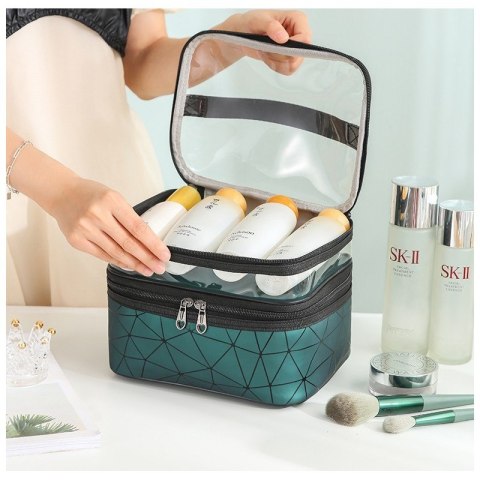 Kosmetyczka rozkładana geometryczna zielona 23x15,5x9cm KS35WZ1 Kosmetyczka rozkładana geometryczna zielona 23x15,5x9cm KS35WZ1