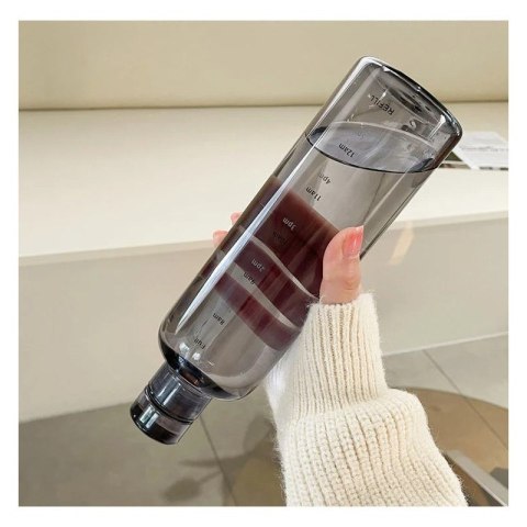 Butelka na wodę Bidon DESIGN zakręcany 750 ML BD33CZ Butelka na wodę Bidon DESIGN zakręcany 750 ML BD33CZ