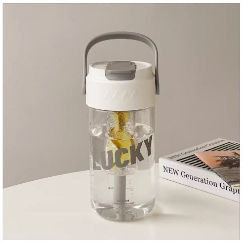 Butelka bidon na wodę z koszyczkiem i słomką 600 ML Lucky BD31 Butelka bidon na wodę z koszyczkiem i słomką 600 ML Lucky BD31