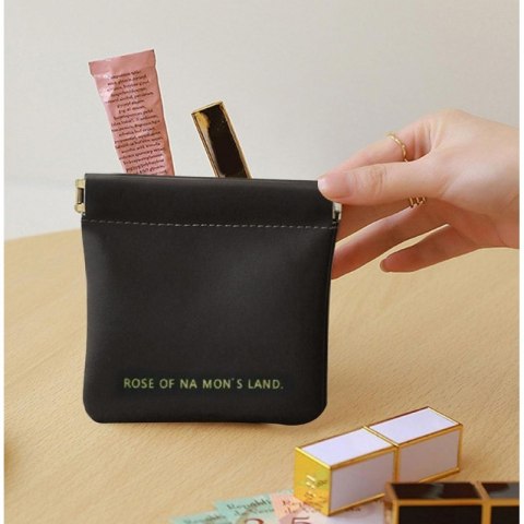 Organizer na wkładki higieniczne, elegancka saszetka do torebki, ekoskóra ORM34CZ Organizer na wkładki higieniczne, elegancka saszetka do torebki, ekoskóra ORM34CZ