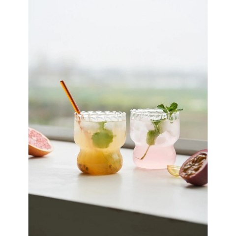 Szklanka ryflowana, puchar z falowanymi ściankami 260 ml 1szt SZK51 Szklanka ryflowana, puchar z falowanymi ściankami 260 ml 1szt SZK51