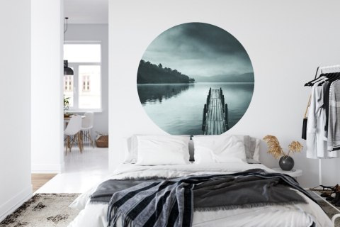 Fototapeta Okrągła Widok Na Jezioro Z Molo Pier Ii Autorstwa George'a Digalakisa Fototapeta Okrągła Widok Na Jezioro Z Molo Pier Ii Autorstwa George'a Digalakisa