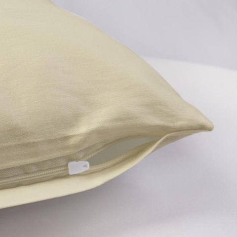Poszewka satyna bawełna krem 155/70x80. Poszewka satyna bawełna krem 155/70x80.
